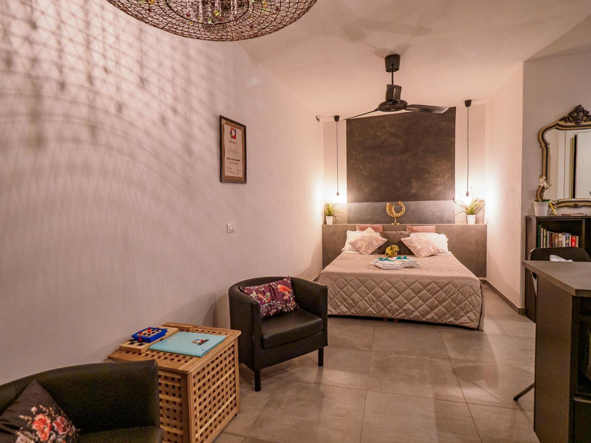 Camaella Luxury *