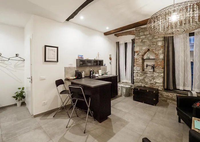 Camaella Luxury Studio