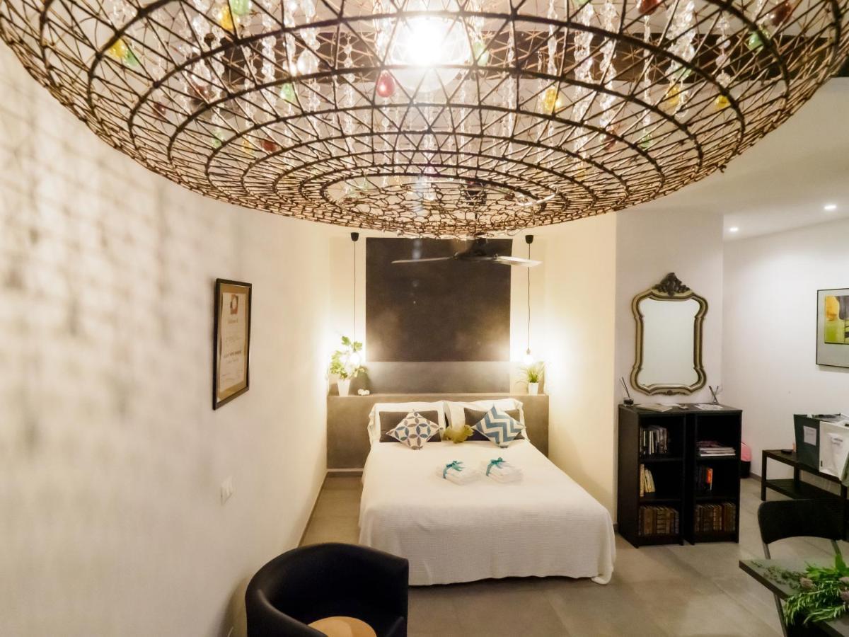 Camaella Luxury